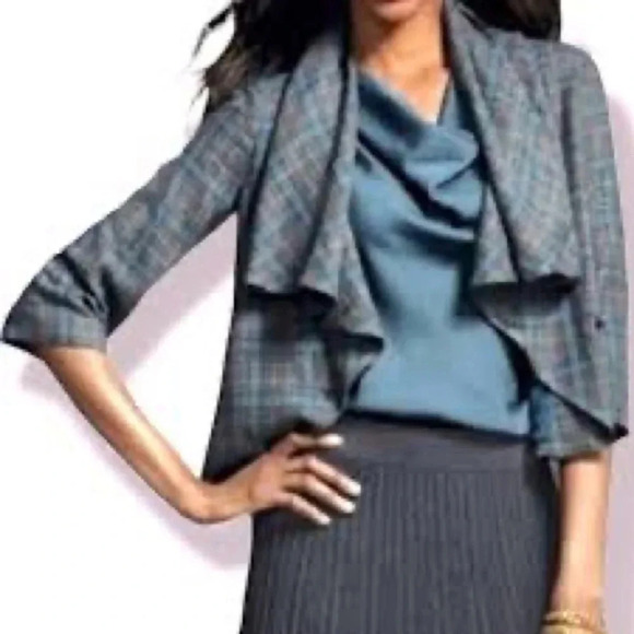 Cabi Plaid Court Cape Jacket Gray Plaid Style 916 Size 10 Business Singl… - Picture 2 of 13
